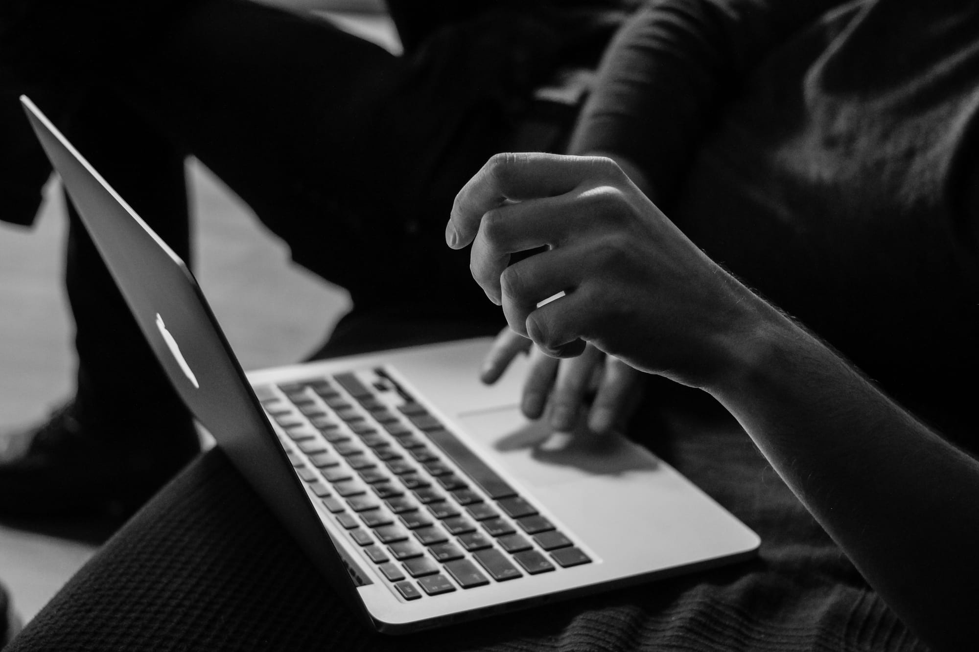 macbook-photo2.jpg