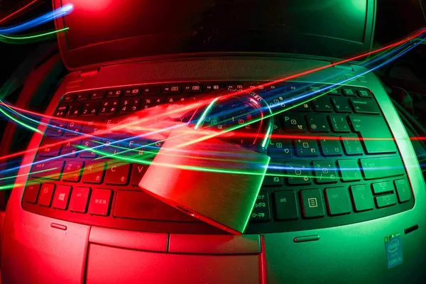 Certificate Transparency : Une technique d'OSINT pour identifier l'ensemble des sous-domaines d'une entreprise