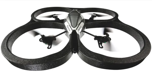 AR Drone & Hacking : Les 4 Hacks les plus impressionnants